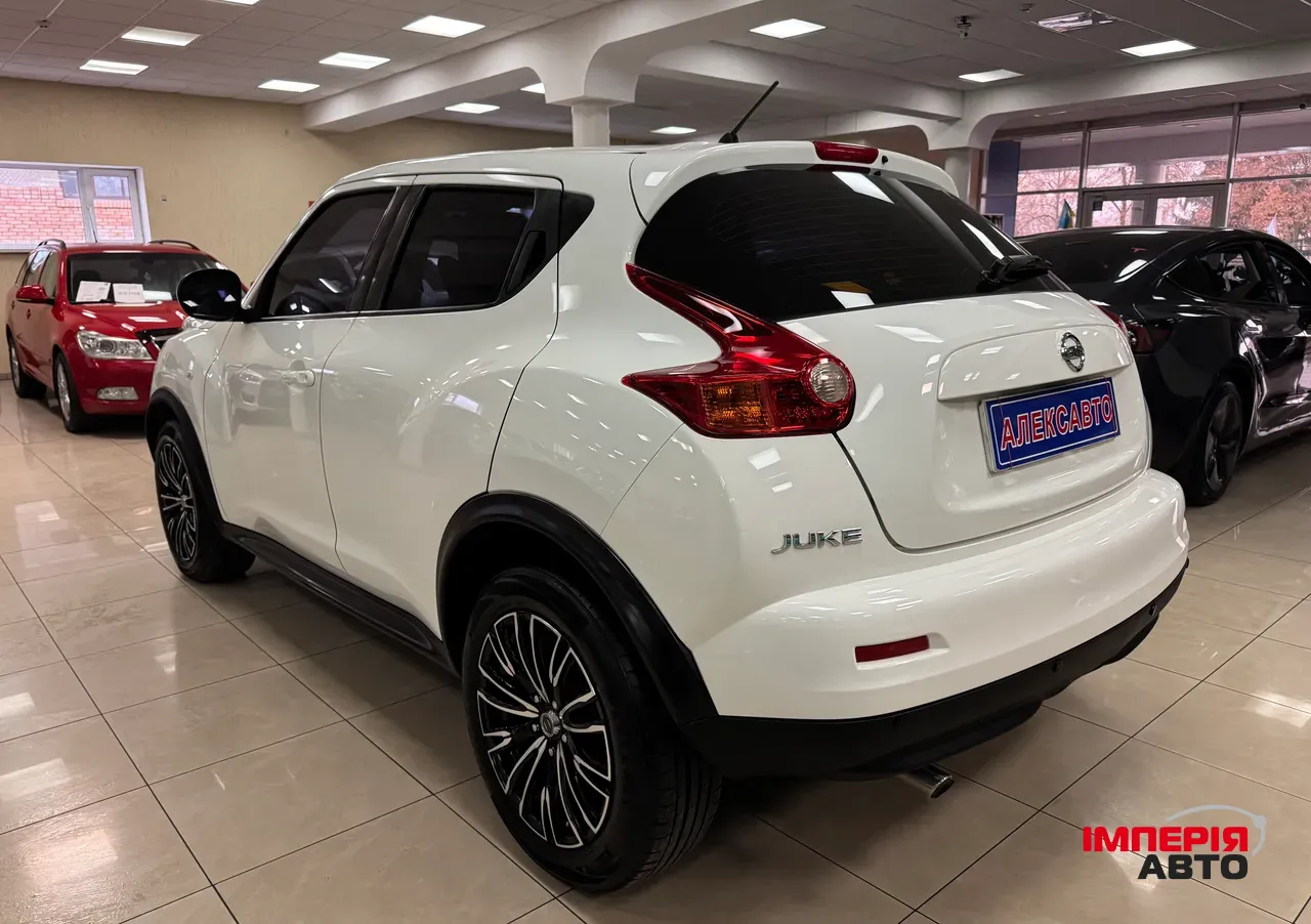 Nissan Juke - фото 4