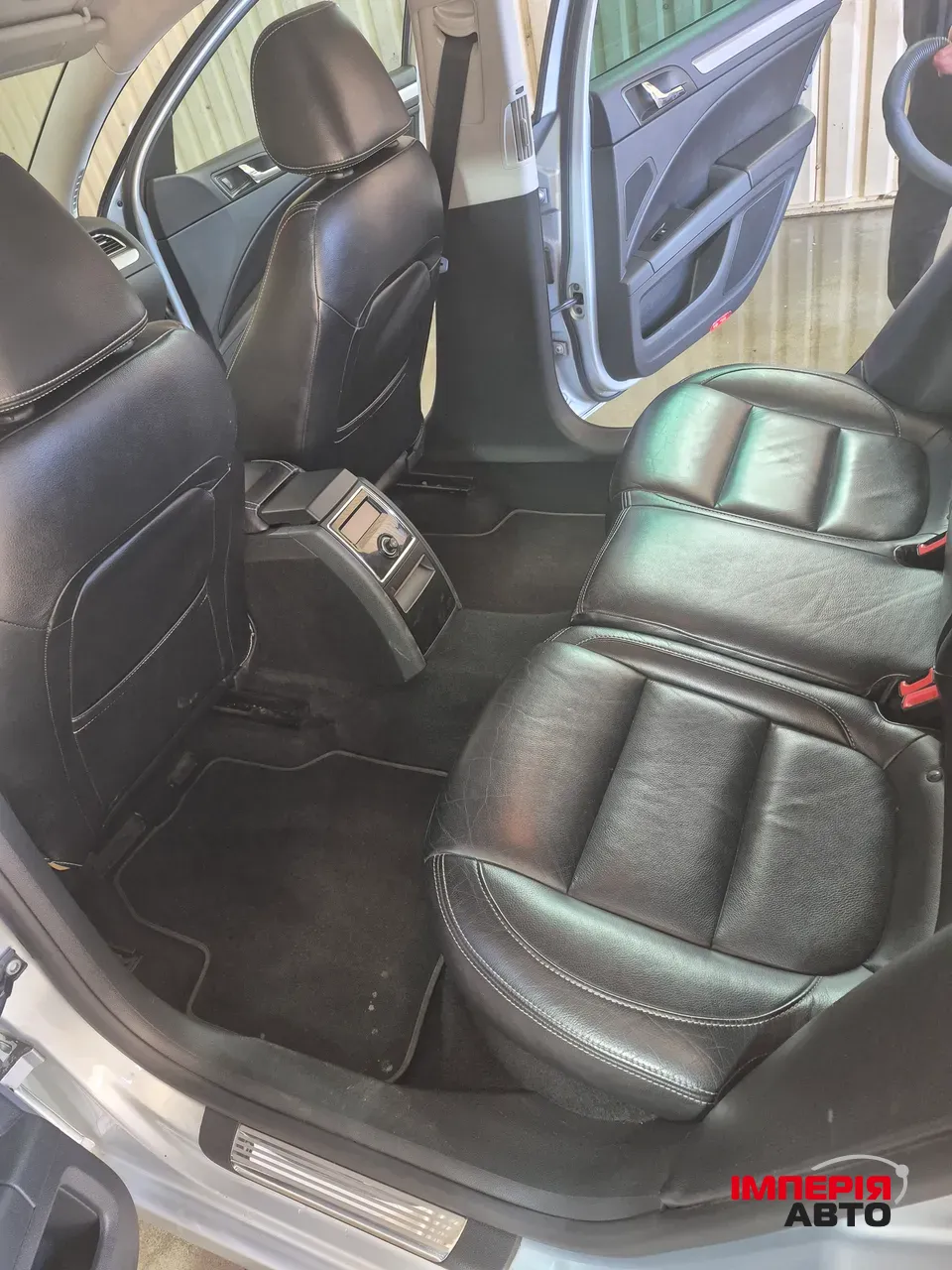 Skoda Superb - фото 12