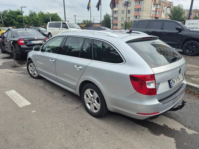 Skoda Superb - фото 3
