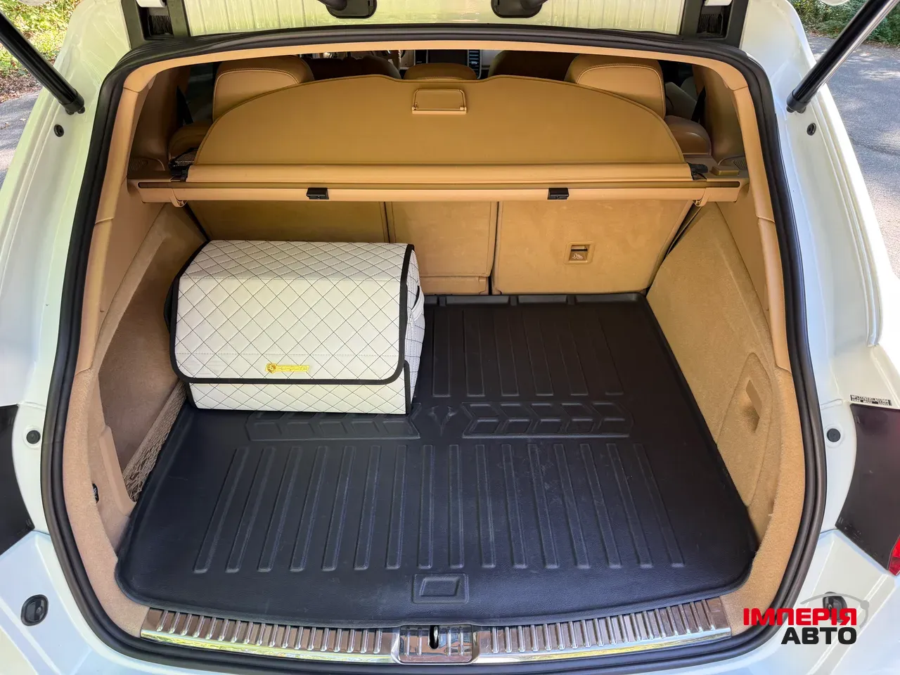 Porsche Cayenne - фото 23