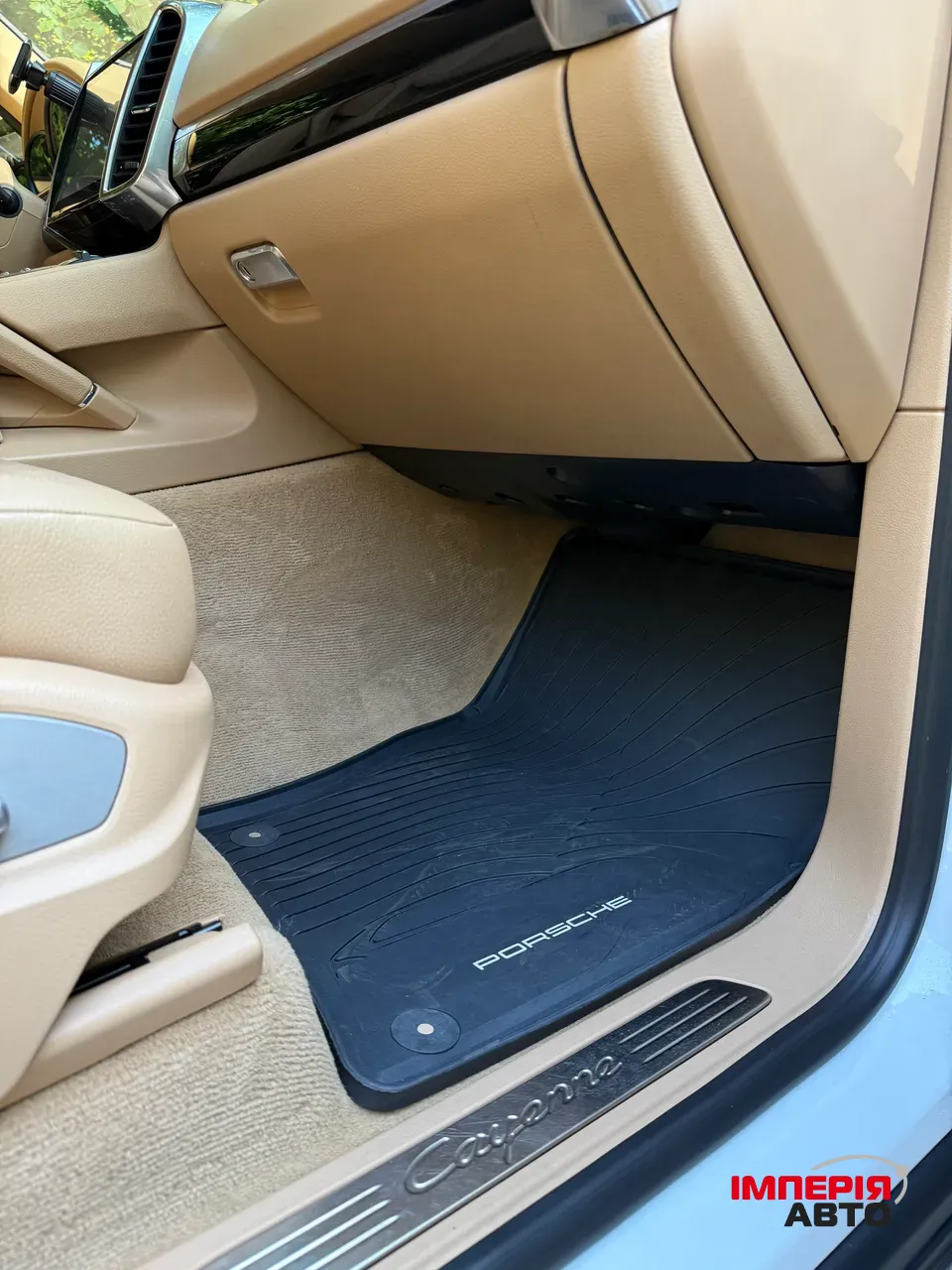 Porsche Cayenne - фото 29