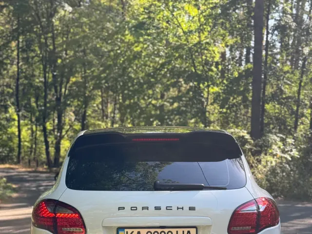 Porsche Cayenne - фото 4