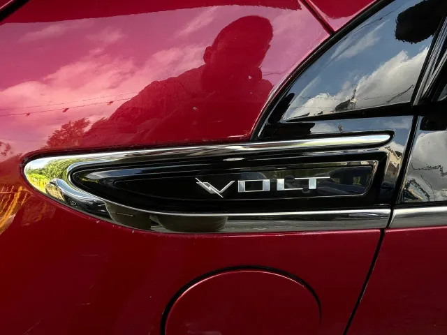 Chevrolet Volt - фото 5