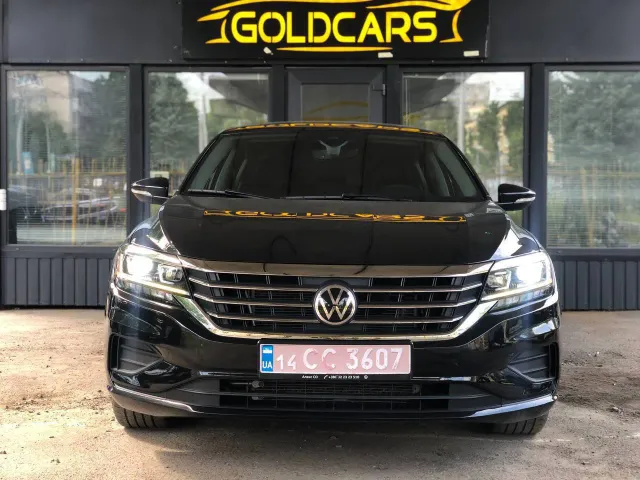 Volkswagen Passat - фото 1