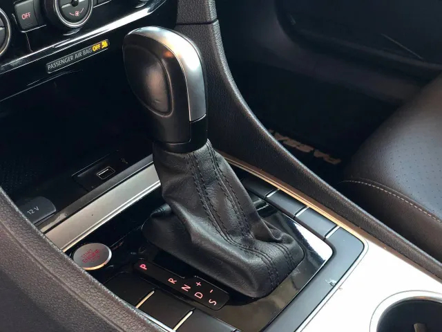 Volkswagen Passat - фото 5