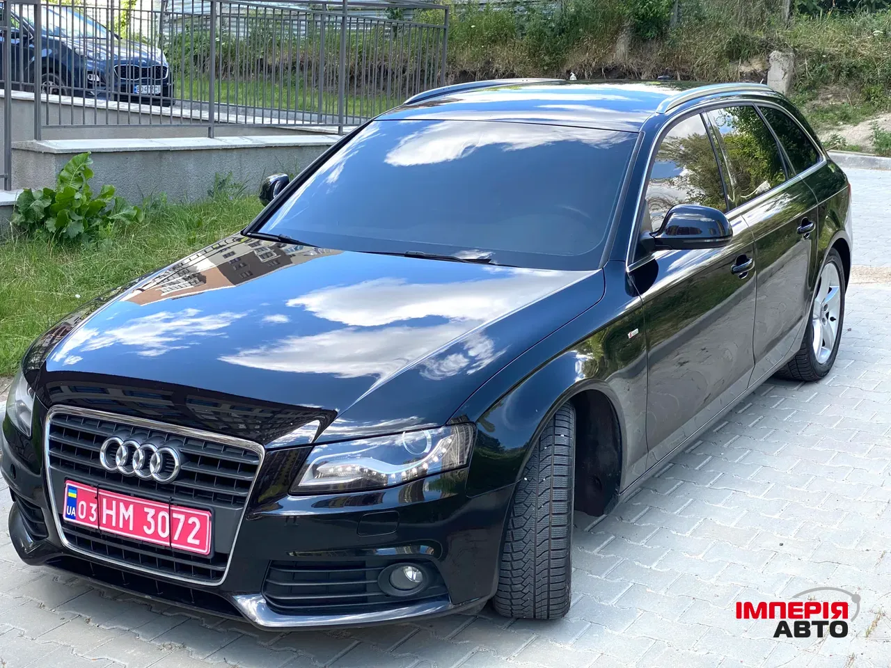 Audi A4 - фото 2