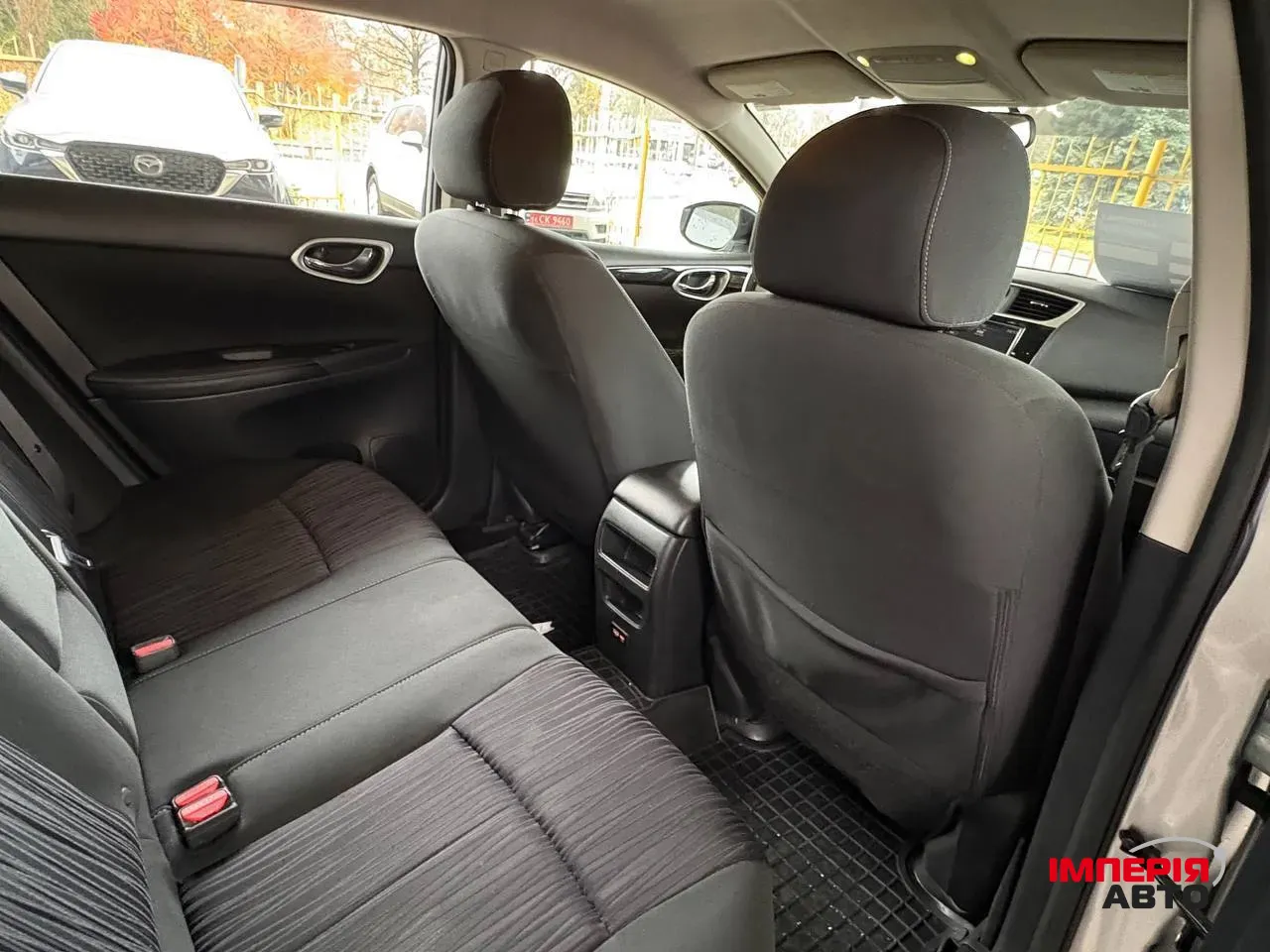 Nissan Sentra - фото 6