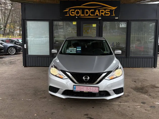 Nissan Sentra - фото 1