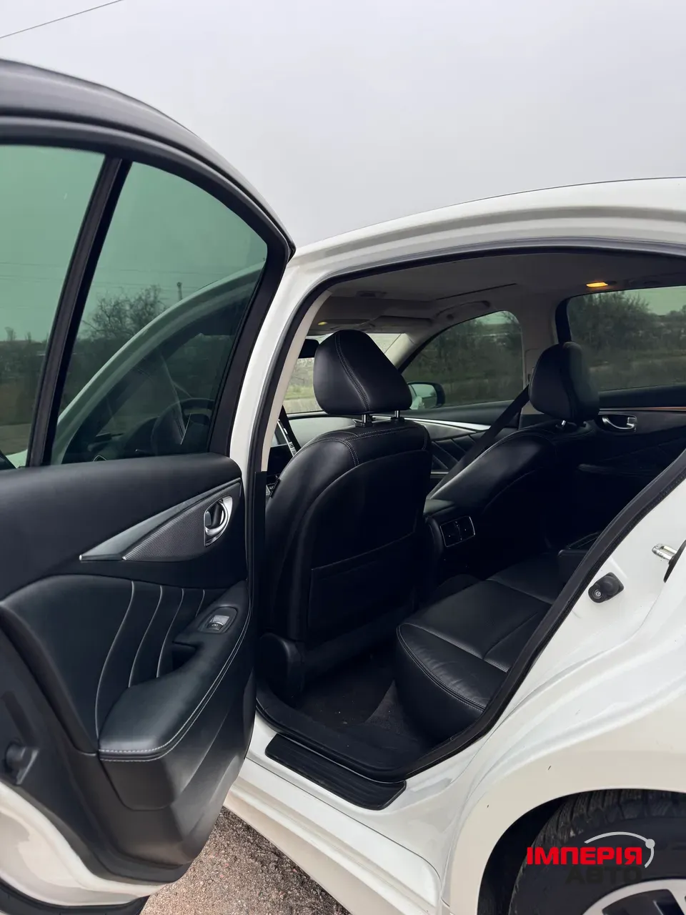 Infiniti Q50 - фото 7