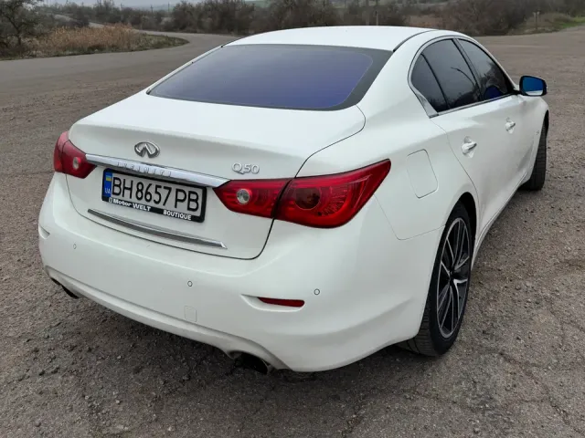 Infiniti Q50 - фото 5