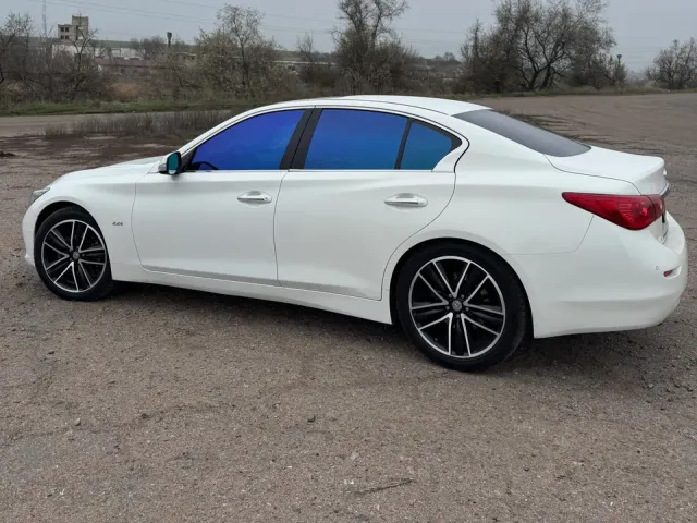 Infiniti Q50 - фото 3