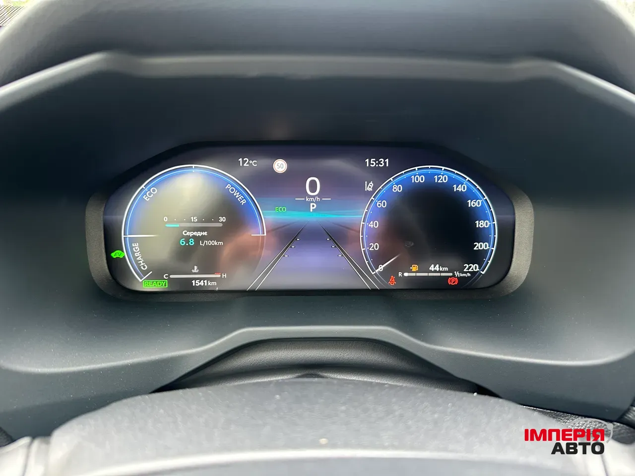 Toyota RAV4 - фото 19