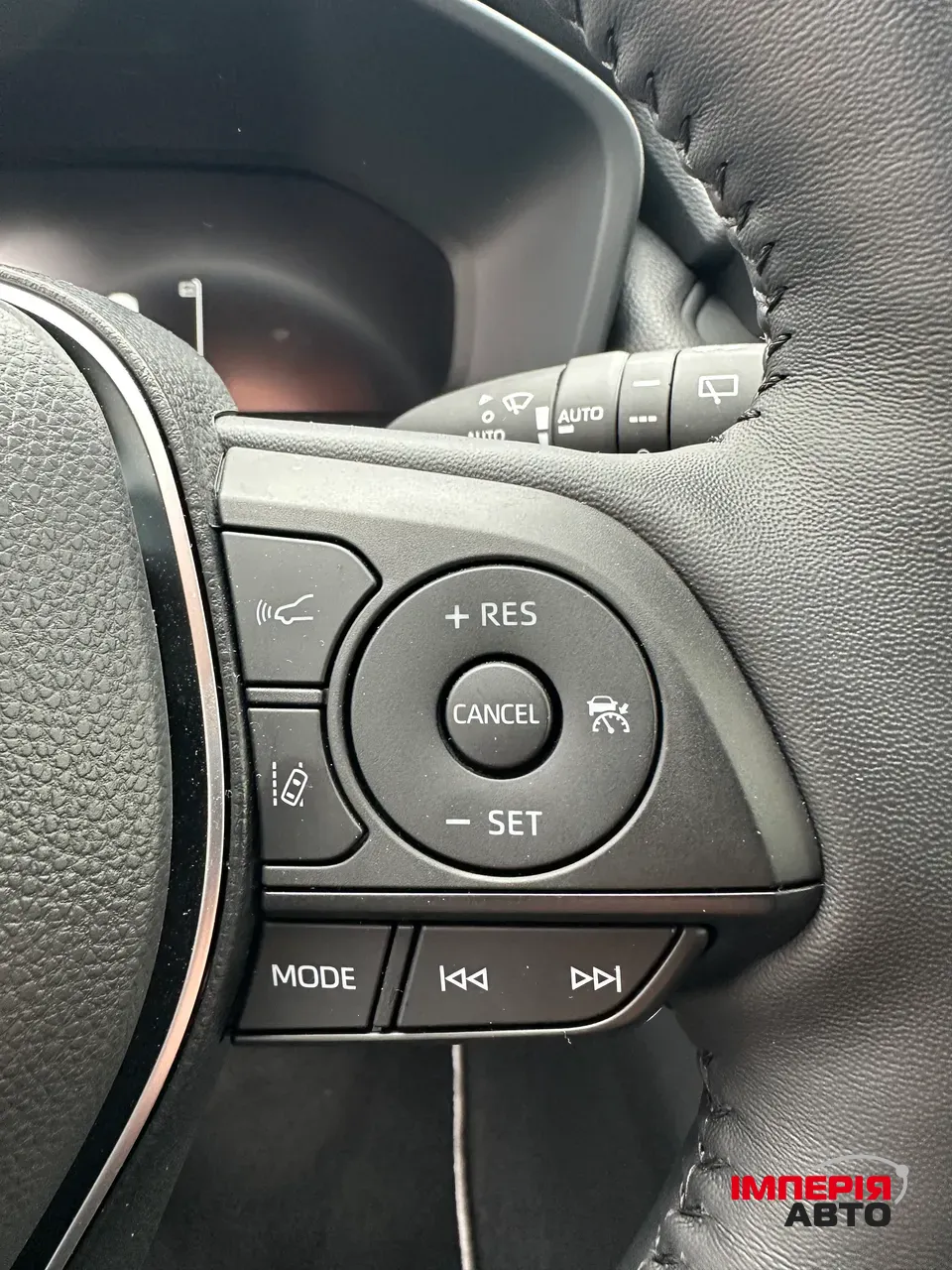 Toyota RAV4 - фото 15