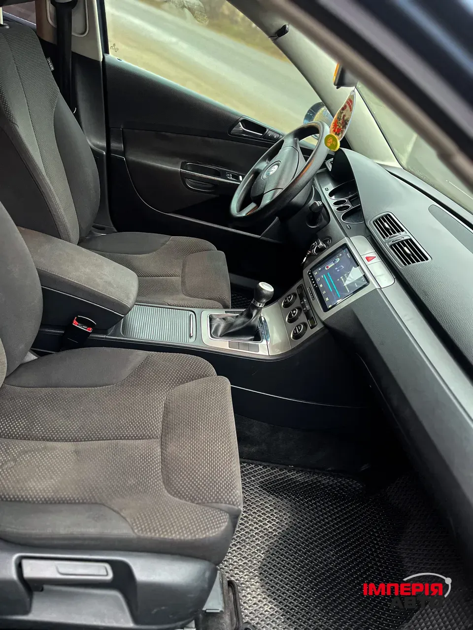 Volkswagen Passat - фото 9