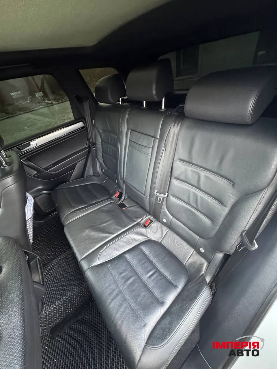 Volkswagen Touareg - фото 20