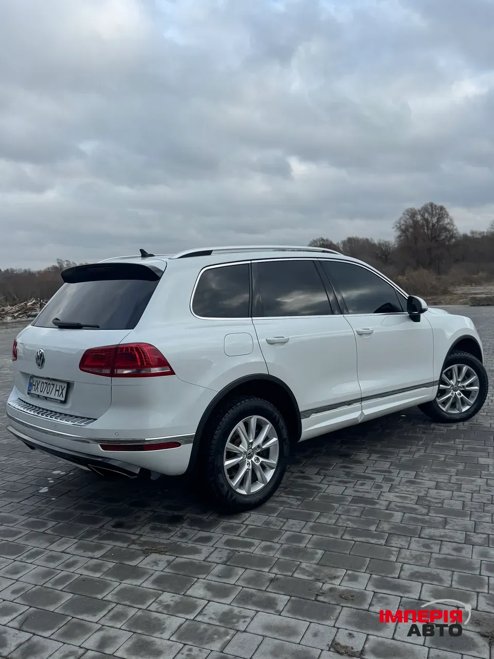 Volkswagen Touareg - фото 4