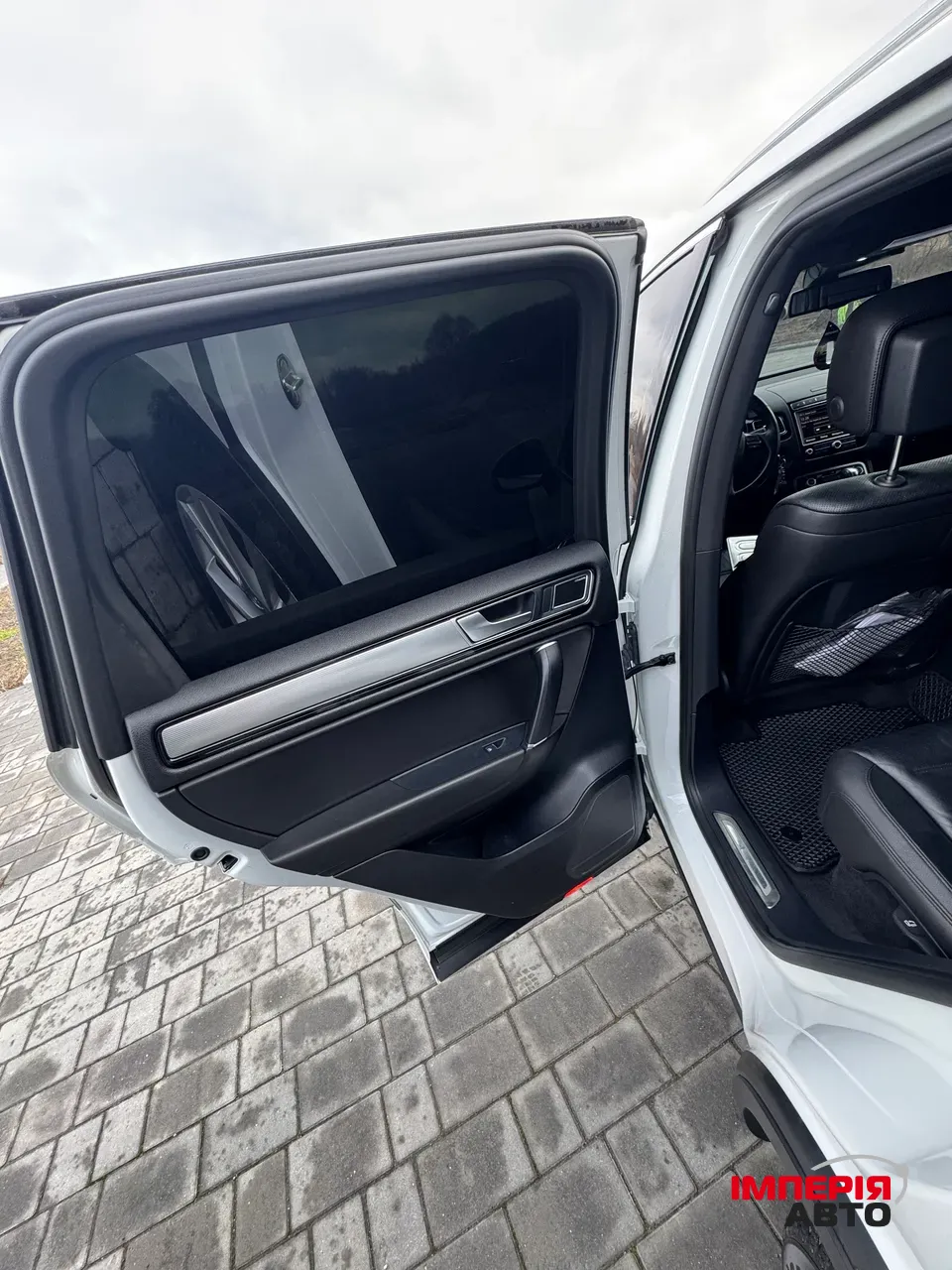 Volkswagen Touareg - фото 22