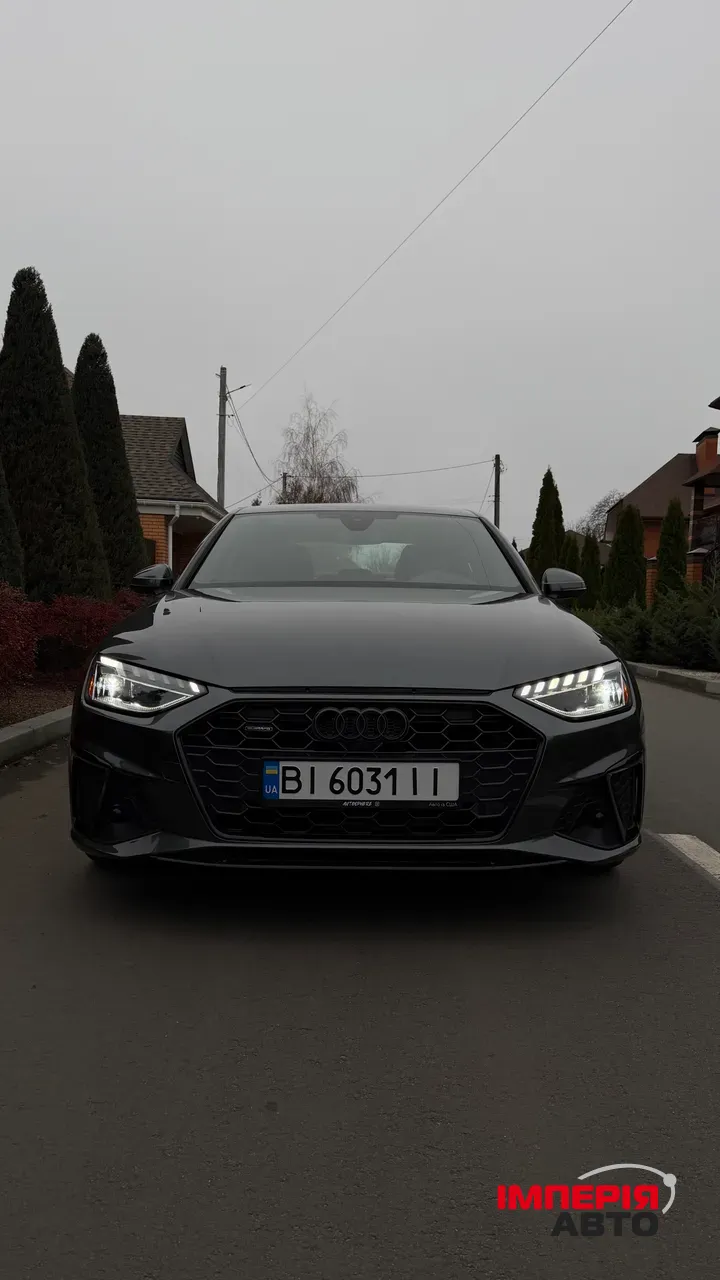 Audi A4 - фото 5