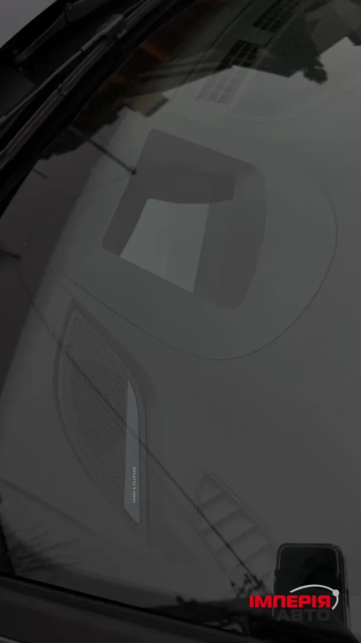 Audi A4 - фото 11