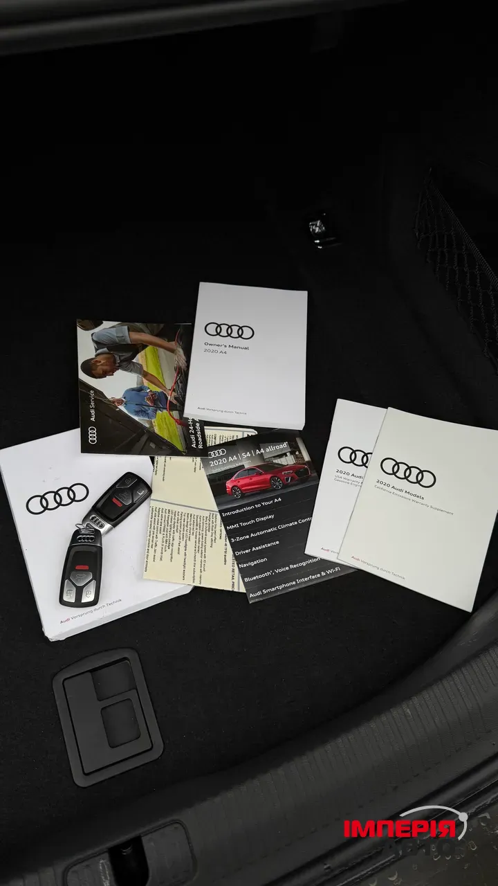 Audi A4 - фото 22