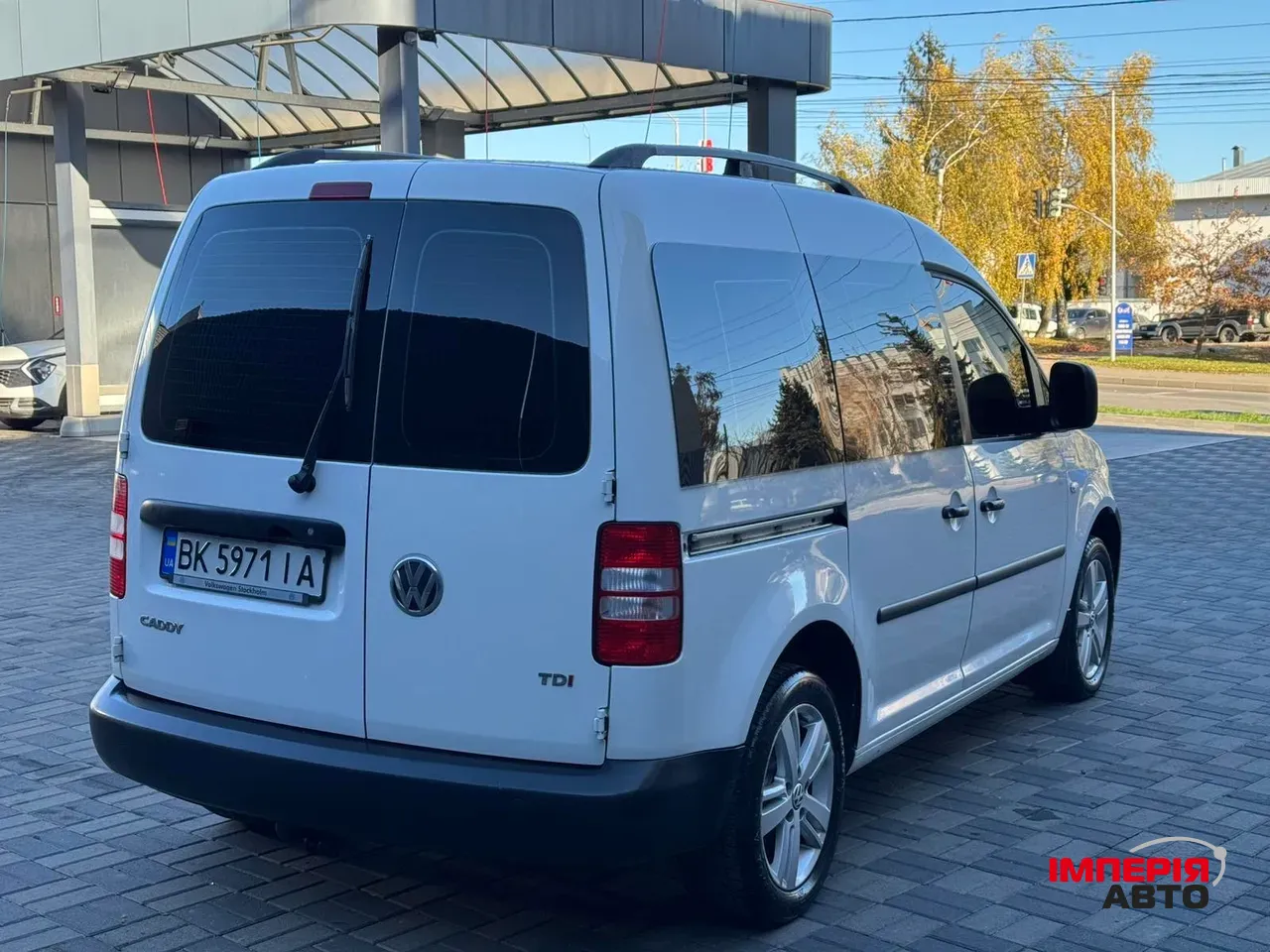Volkswagen Caddy - фото 8