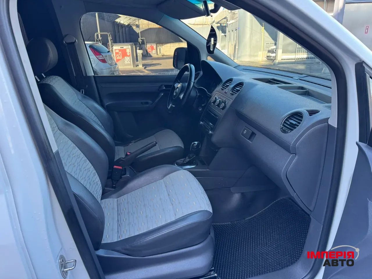 Volkswagen Caddy - фото 13
