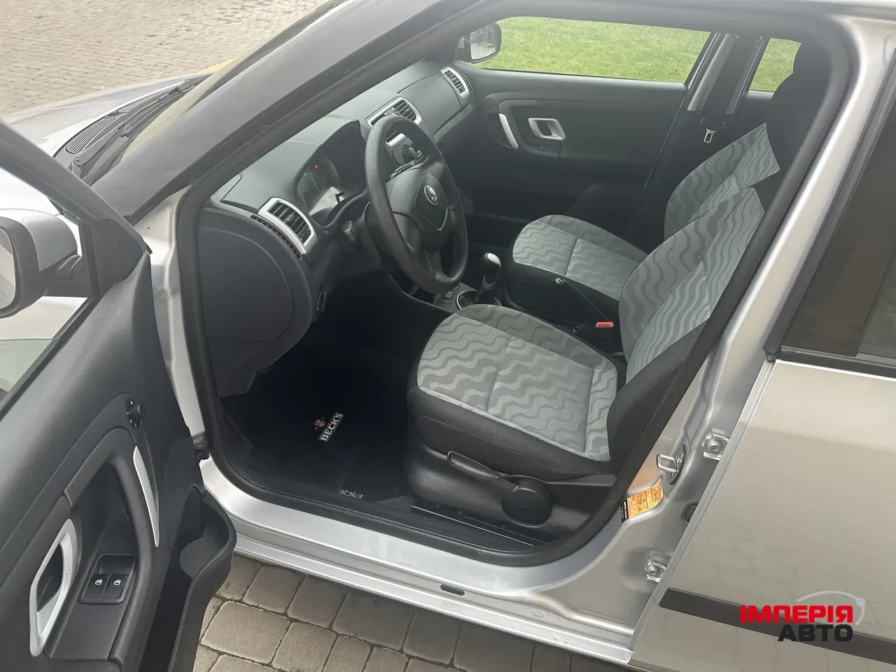 Skoda Fabia - фото 9