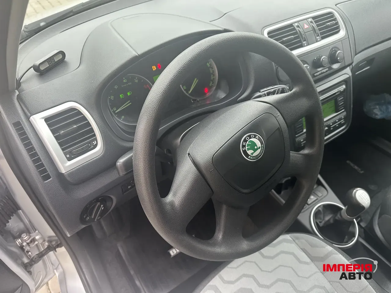 Skoda Fabia - фото 7