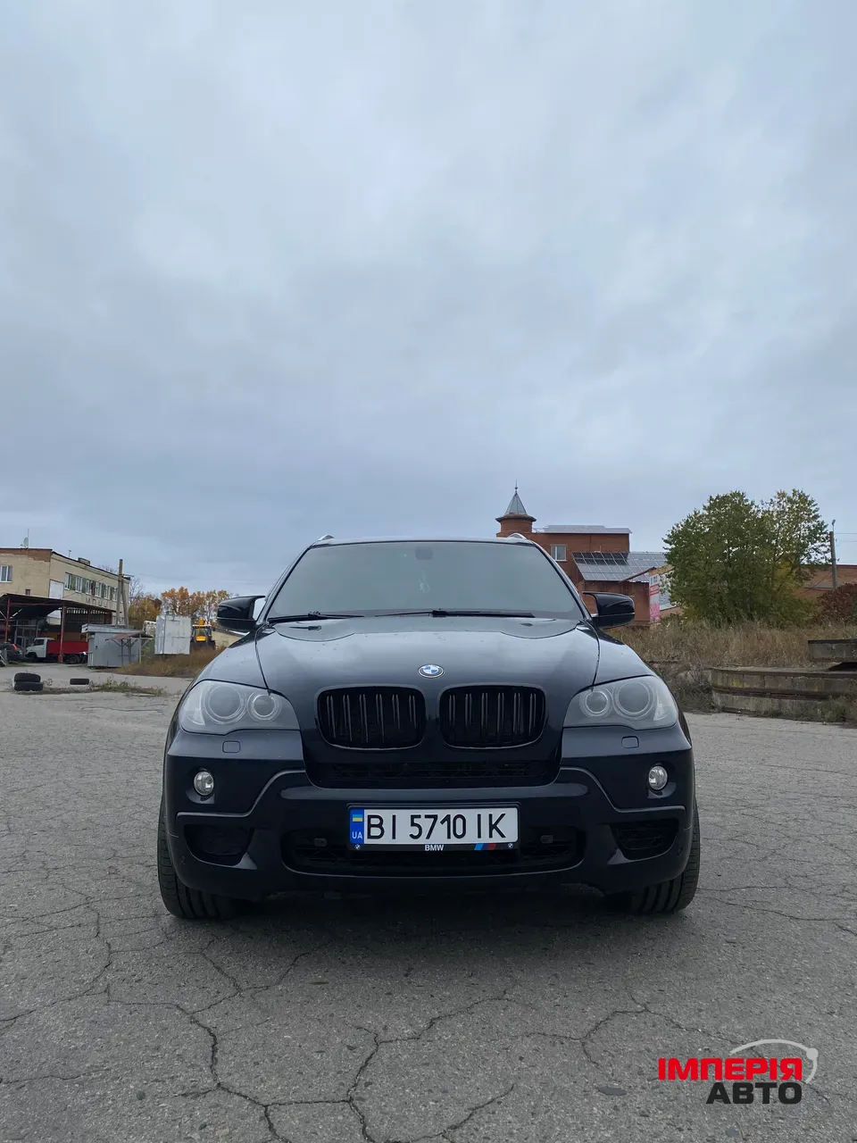BMW X5 - фото 2