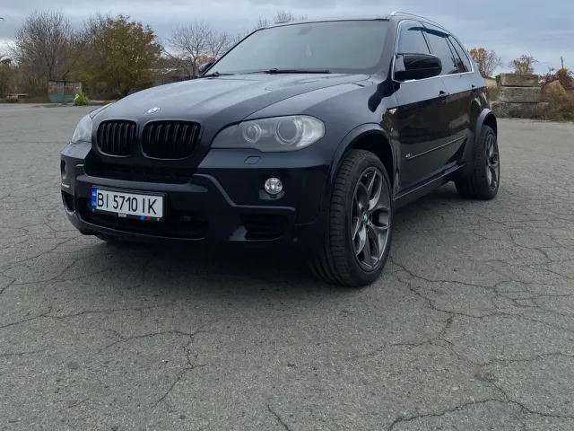 BMW X5 - фото 3