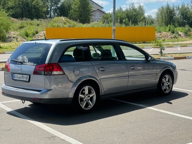 Opel Vectra - фото 5