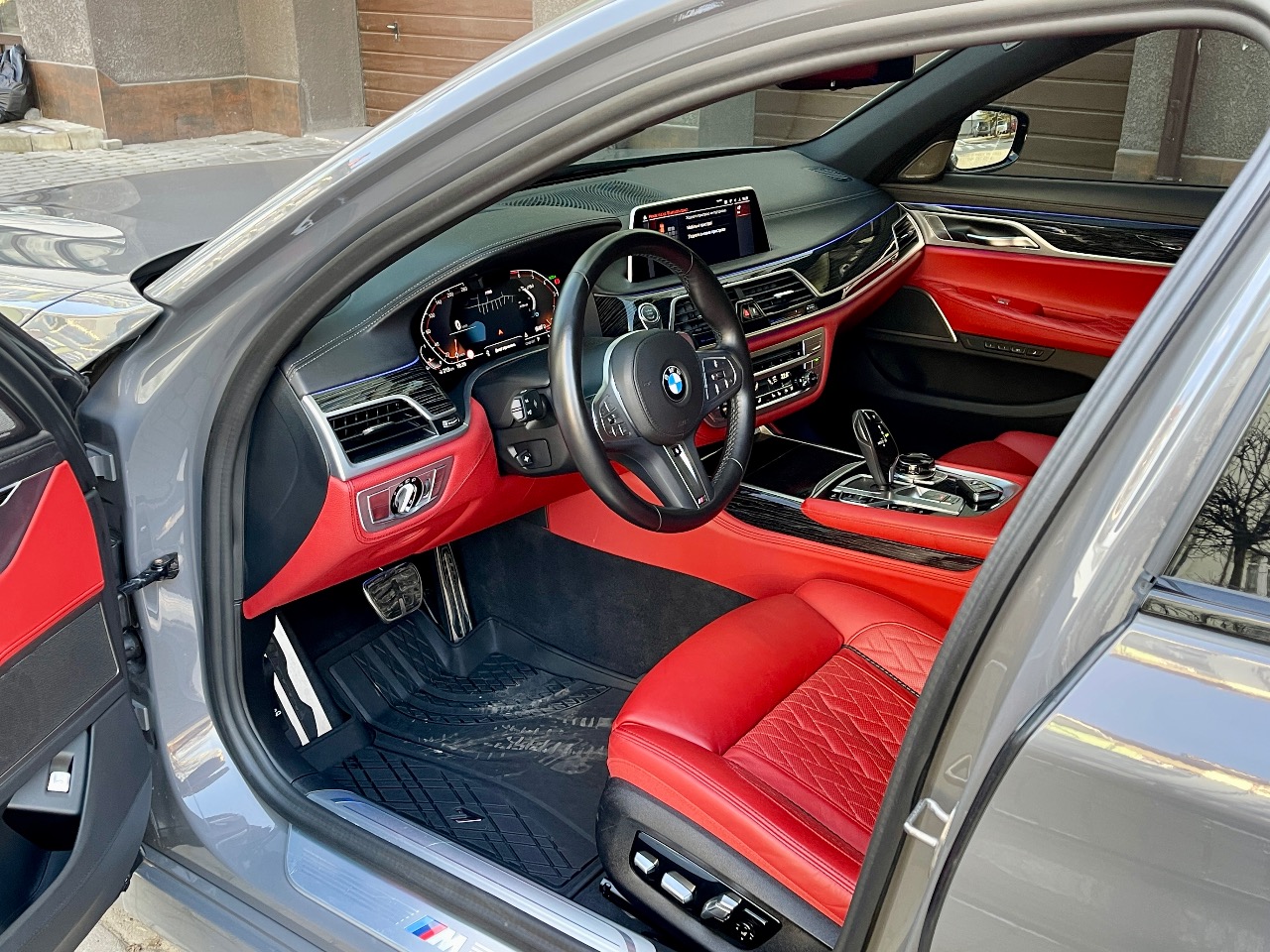 BMW 7 серії - фото 10