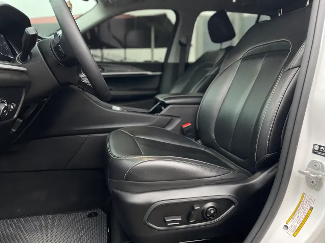 Jeep Grand Cherokee - фото 5