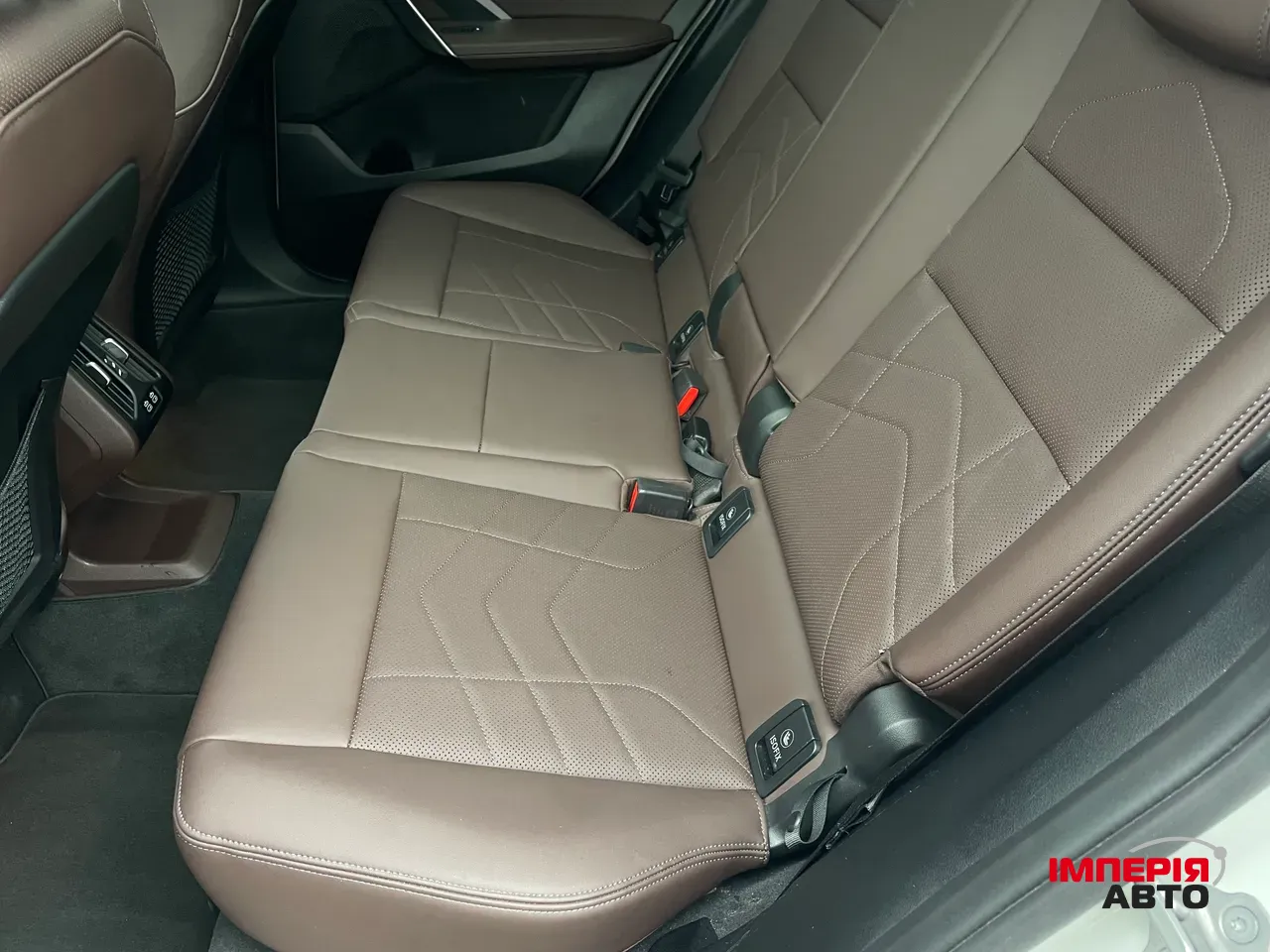 BMW X1 - фото 11