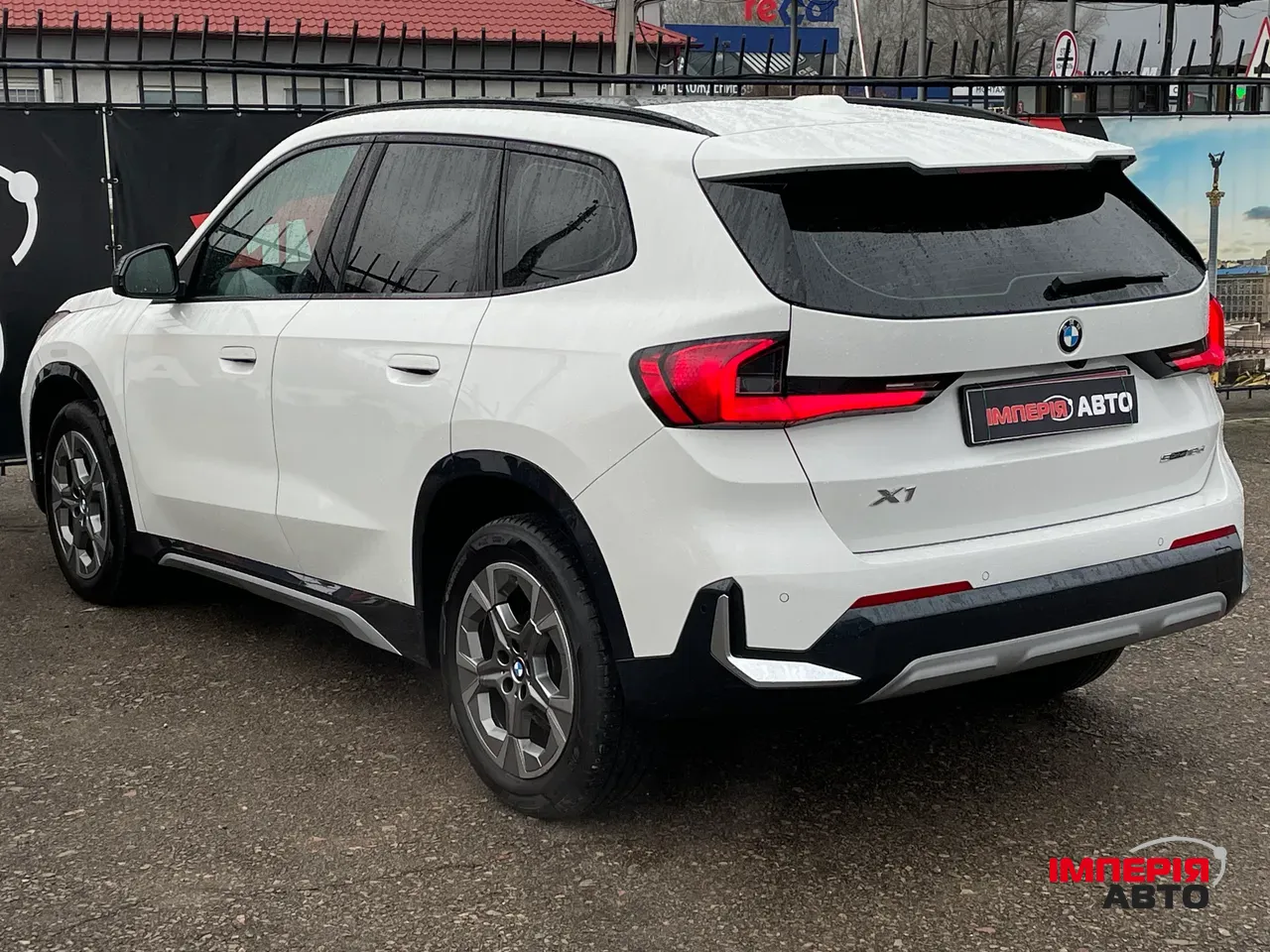 BMW X1 - фото 15