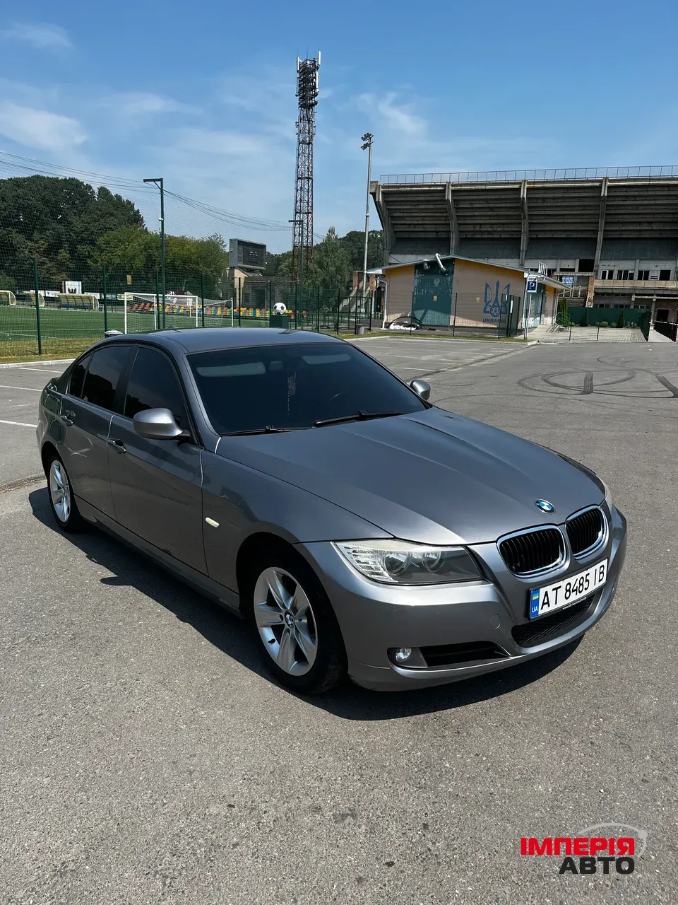 BMW 3 серії - фото 1