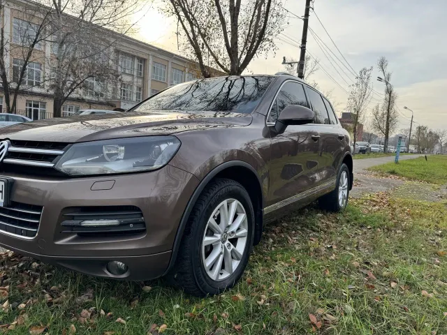 Volkswagen Touareg - фото 3