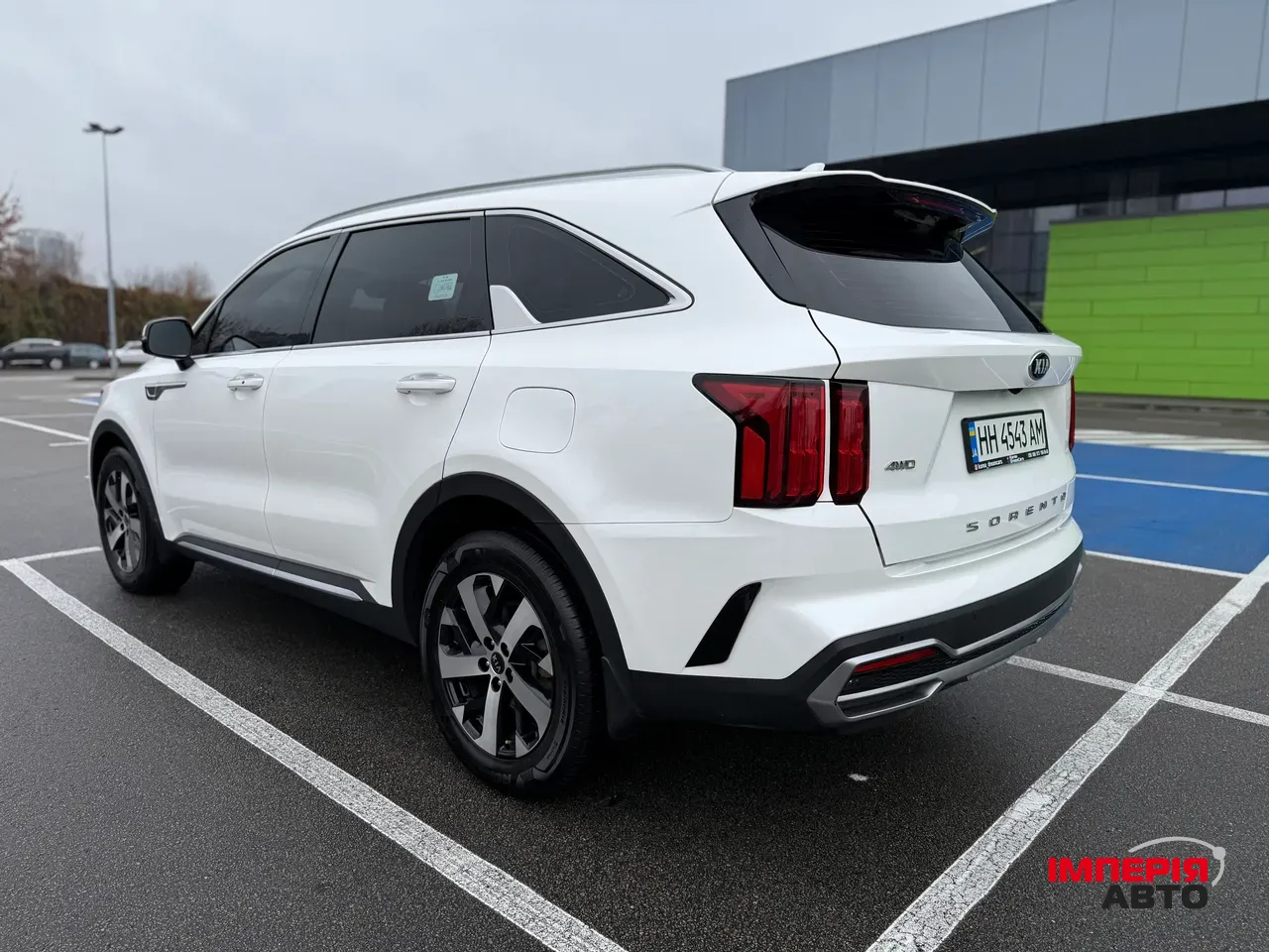 Kia Sorento - фото 3