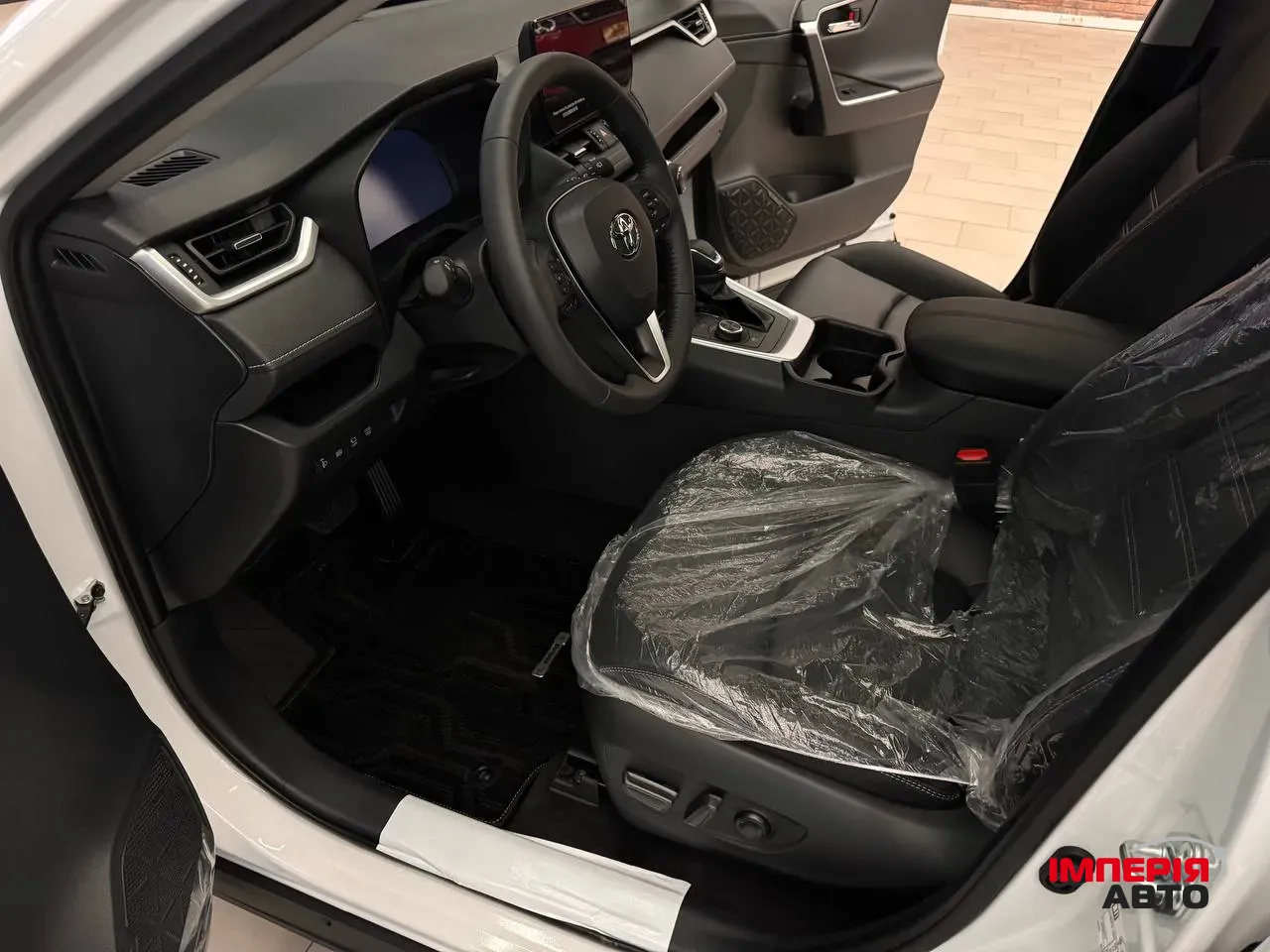 Toyota RAV4 - фото 19