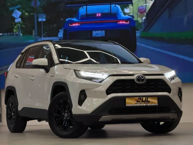 Toyota RAV4 - фото 5