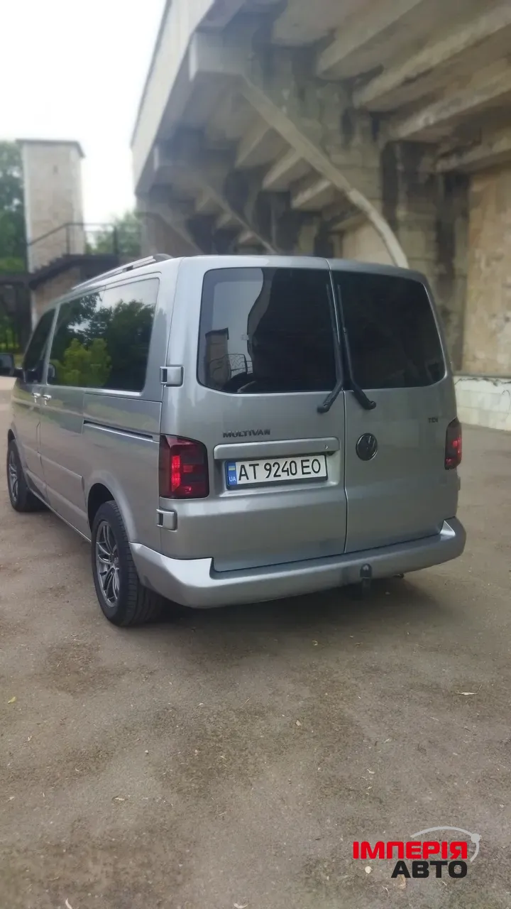 Volkswagen Transporter - фото 5