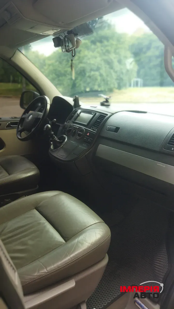 Volkswagen Transporter - фото 14