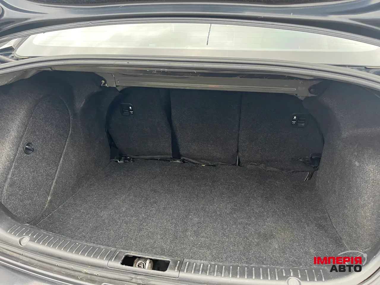 Mazda 3 - фото 36