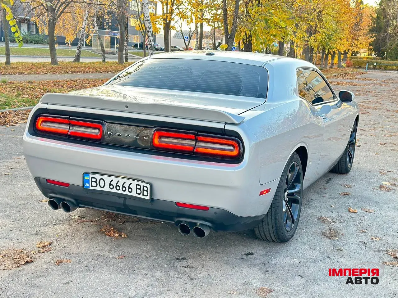 Dodge Challenger - фото 2