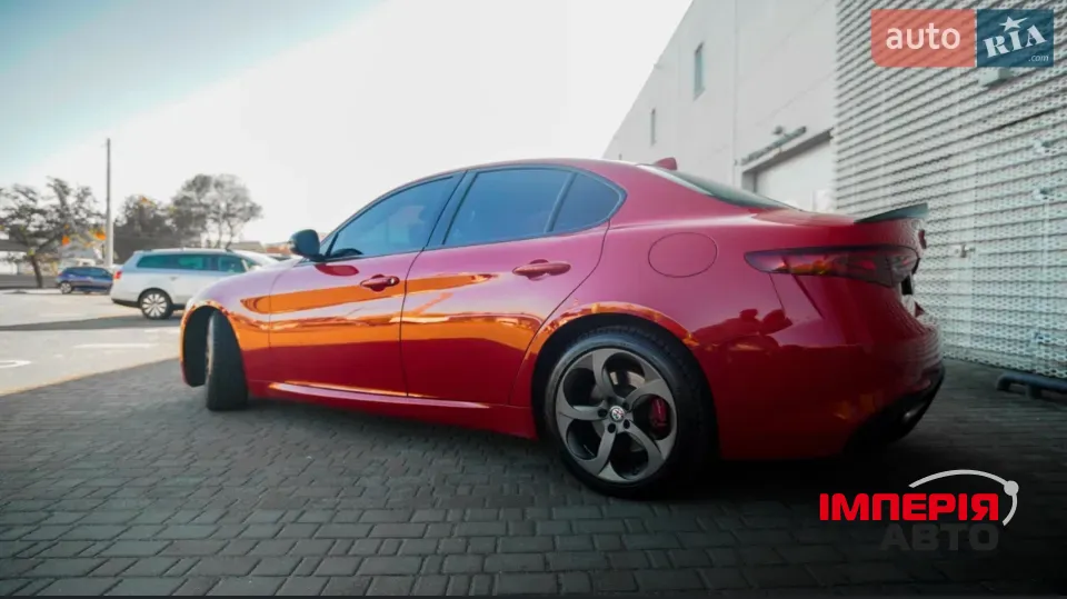 Alfa Romeo Giulia - фото 9