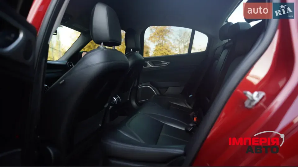 Alfa Romeo Giulia - фото 30