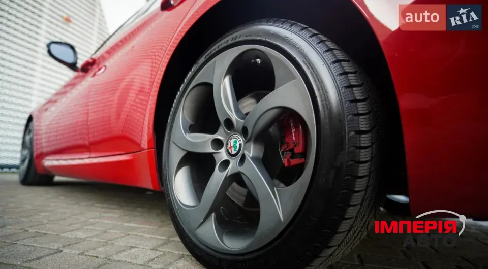 Alfa Romeo Giulia - фото 32