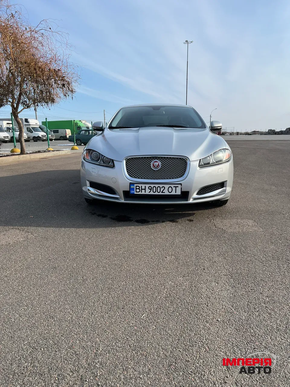 Jaguar XF - фото 3