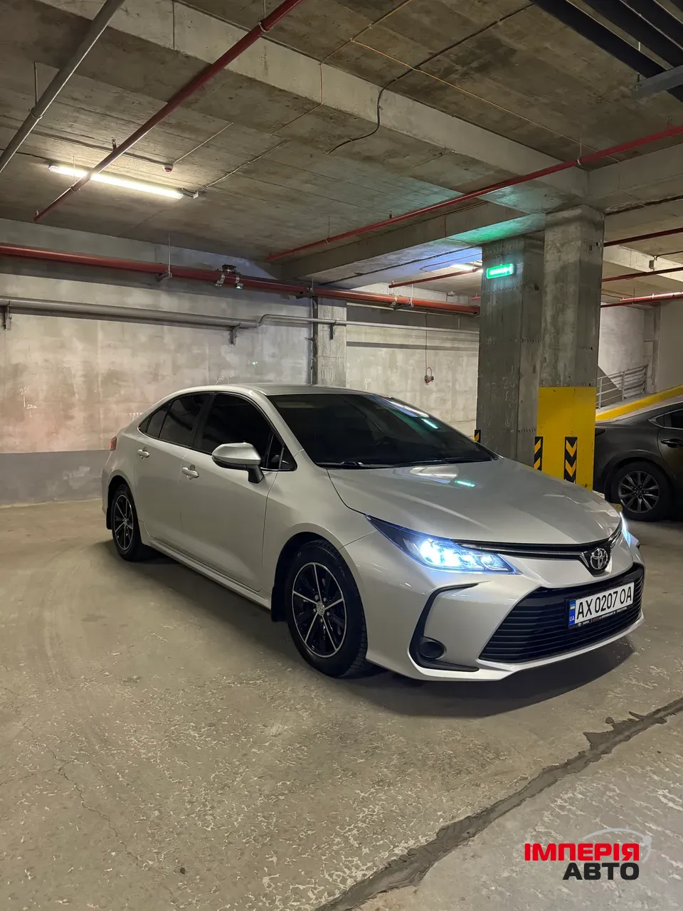 Toyota Corolla - фото 2