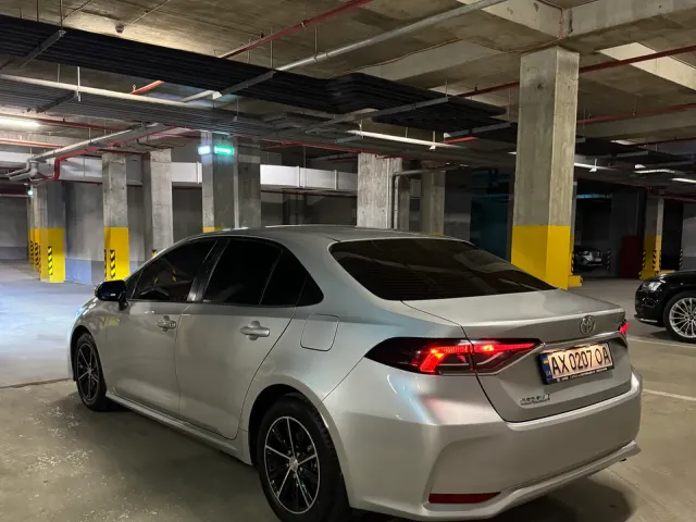 Toyota Corolla - фото 5